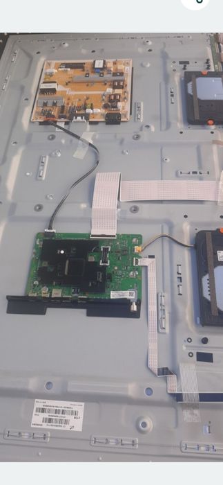 Samsung ue50au9005 às peças