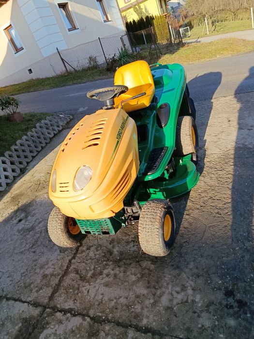 Traktorek kosiarka Yard man 15hp v2 kosz pompa oleju Hydro