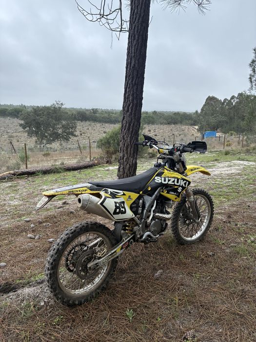 Suzuki rmz 250 4t matriculada