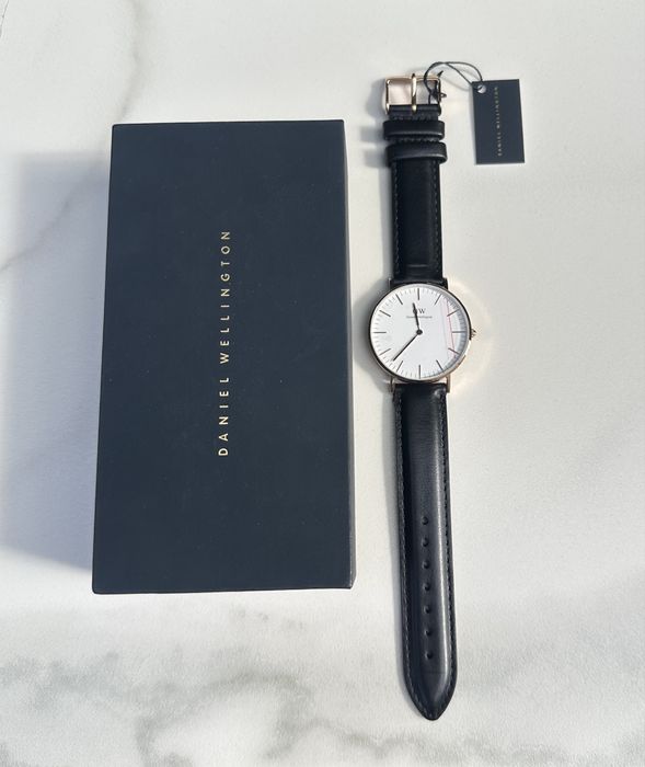 Daniel Wellinghton Classic Sheffield 36 mm czarny skórzany pasek