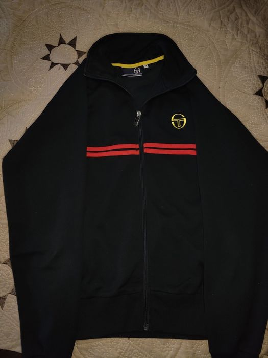 олімпійка Sergio Tacchini