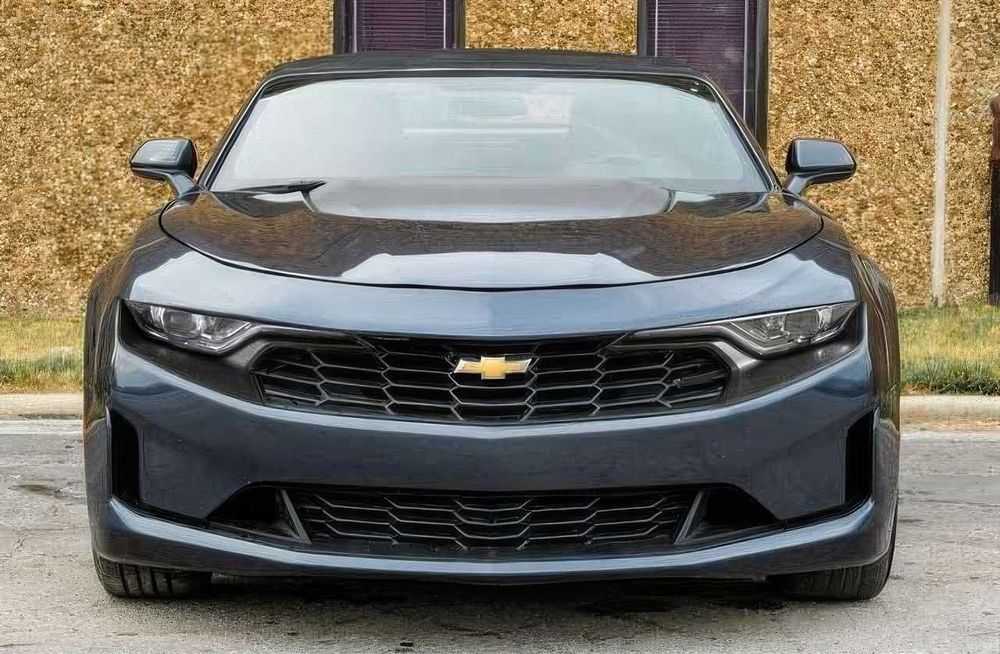Chevrolet Camaro      2020