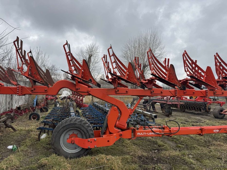 Плуг Кун (Kuhn) Мульті-Лідер (Multi-Lider XT) MLD8T