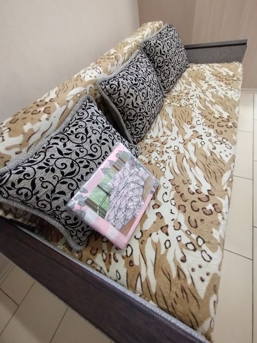 Алексеевка.  Своя .Посуточная аренда квартиры.