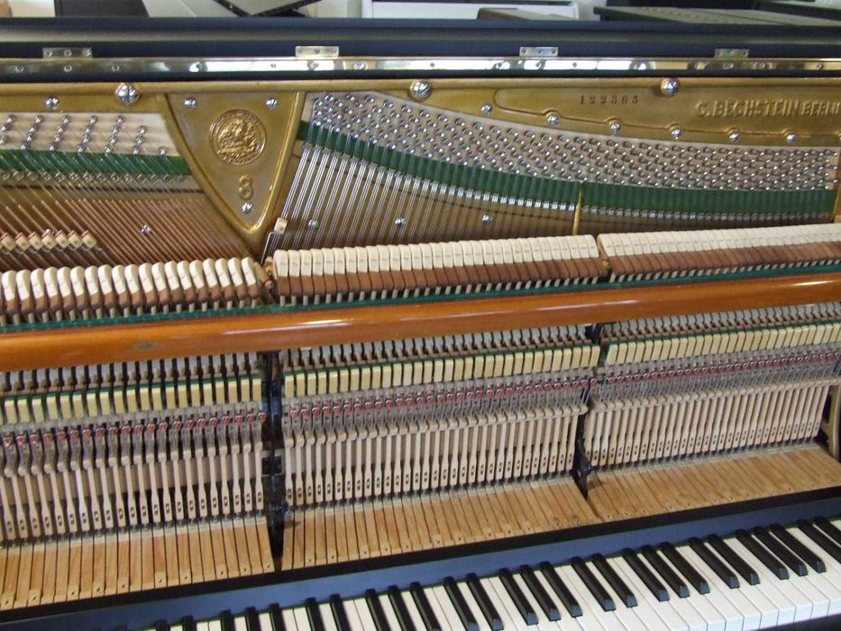 Pianino C. Bechstein mod 8 po renowacji, czarny półmat