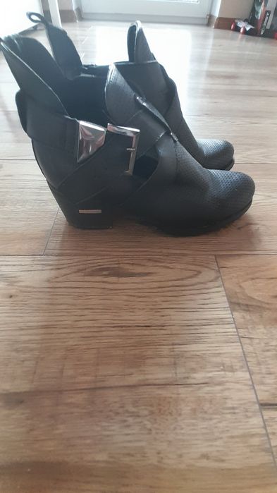 Sprzedam buty 38 rozmiar