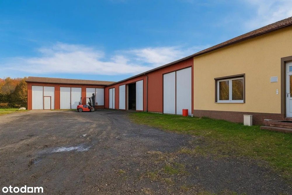 Magazyn 547 m² + biura + 2 garaże + duży plac