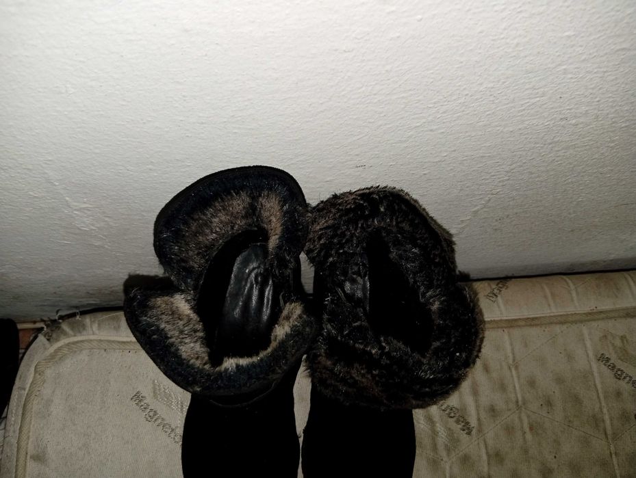Botas Pretas com salto