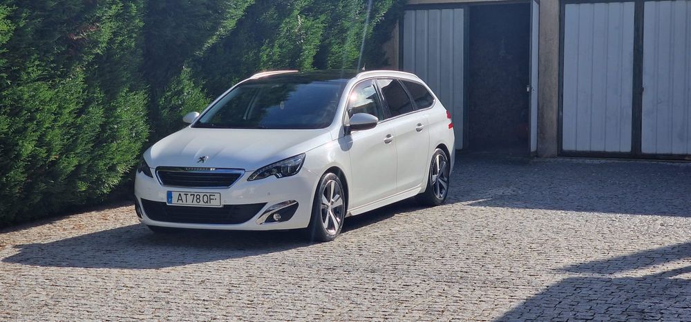 Peugeot 308 SW Felline