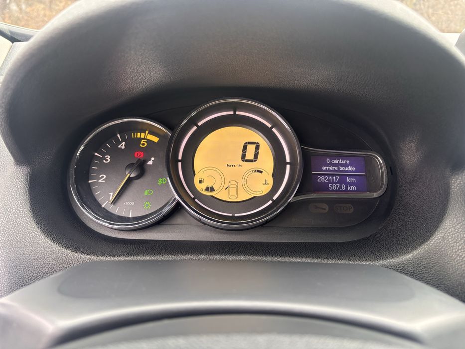 Продам Renault Megane 3 1.5 диз. 6 ст