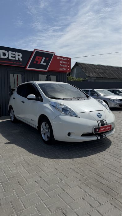 Nissan Leaf Ніссан Ліф 2017 р 24кВт 130 км Тепловий НАСОС Webasta Вебаста