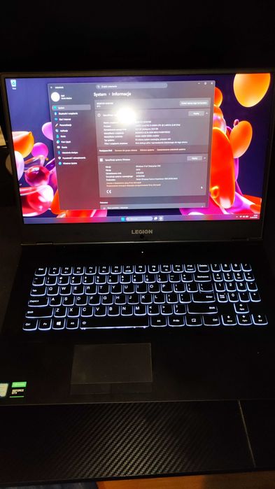 Lenovo Legion 17"