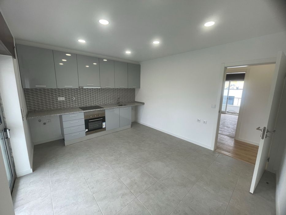 Andar de moradia T5 Fernão Ferro