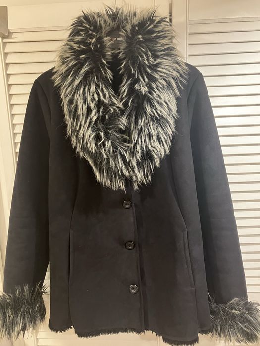 Kurtka kożuszek czarny.