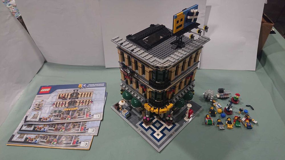 LEGO Modulares: 10182 | 10211
