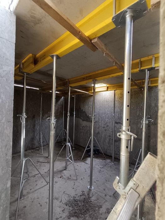 Szalunki stropowe - Wynajem zestawu (sztyce, legary, korony, trójnogi)