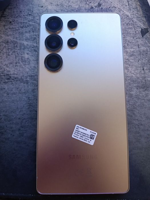 Vendo Samsung s25 ultra em perfeito estado