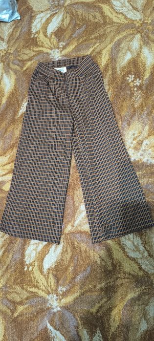 Штани для дівчинки 7-9 р