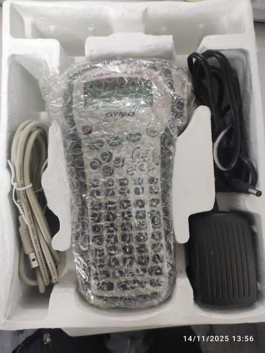 Etiquetadora Dymo LabelPoint 350