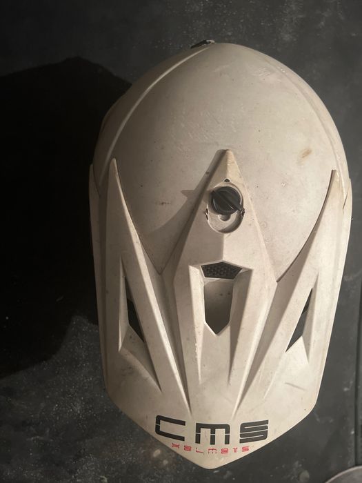 Capacete CM/S com óculos da thor
