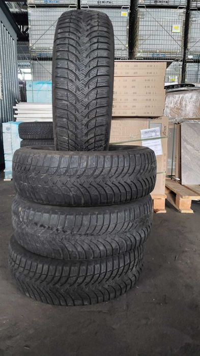 Комплект шин Michelin размер 185 65 R15.