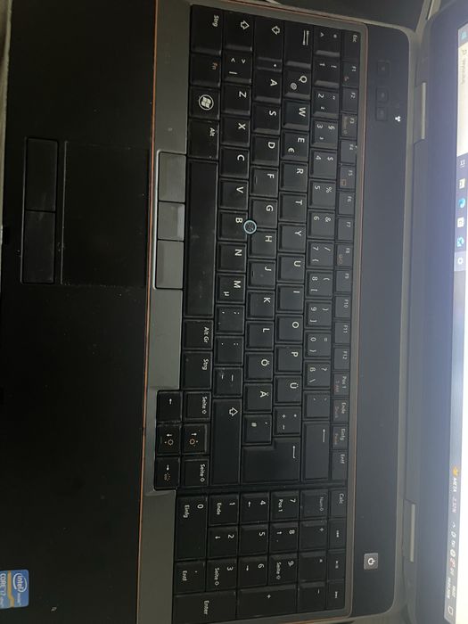 Sorzedam laptopa dell