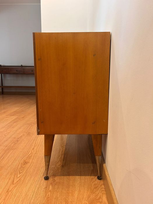 Móvel vitrine vintage anos 50