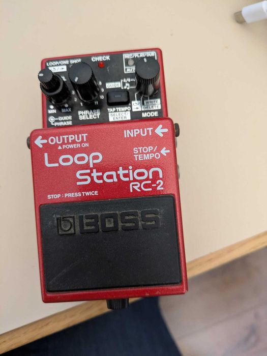 Loop Station RC-2, pedal de volume e super shifter