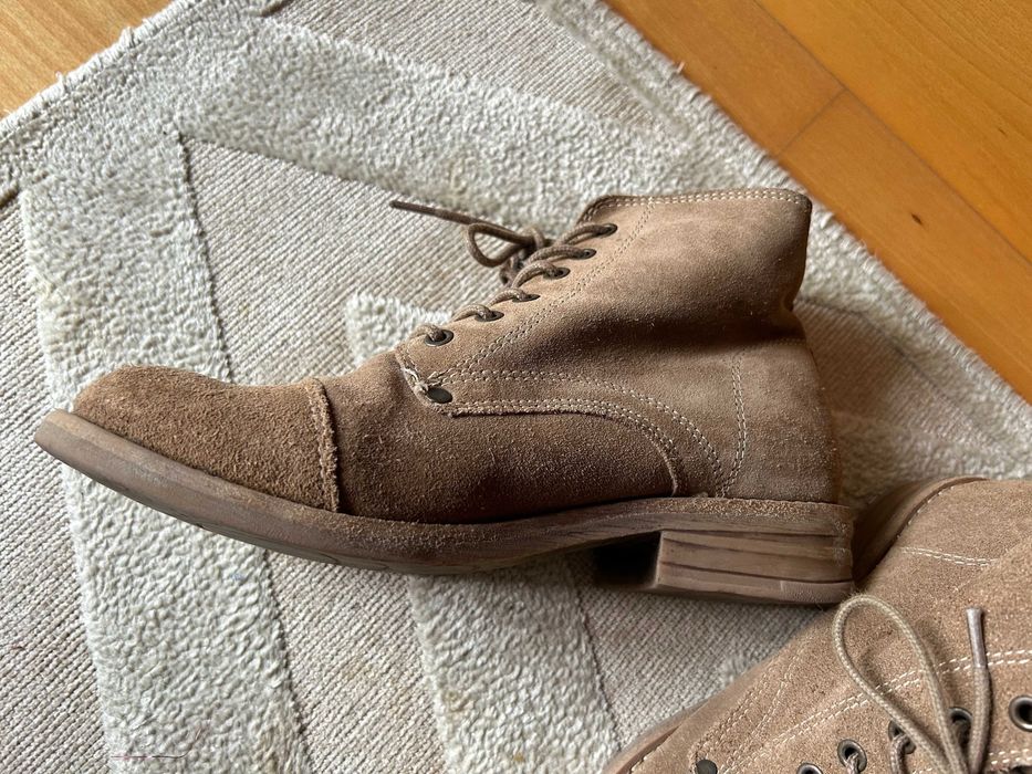 Botins camurça senhora