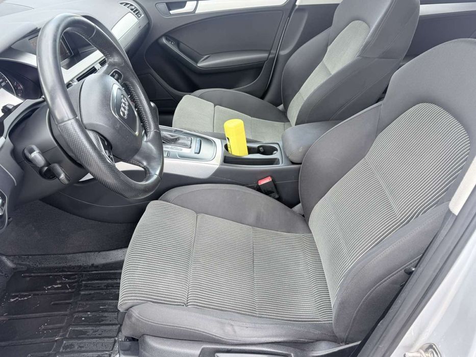 Audi A4–B8/8K-2009рік
