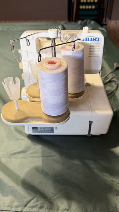 Оверлок Juki MO-654DE