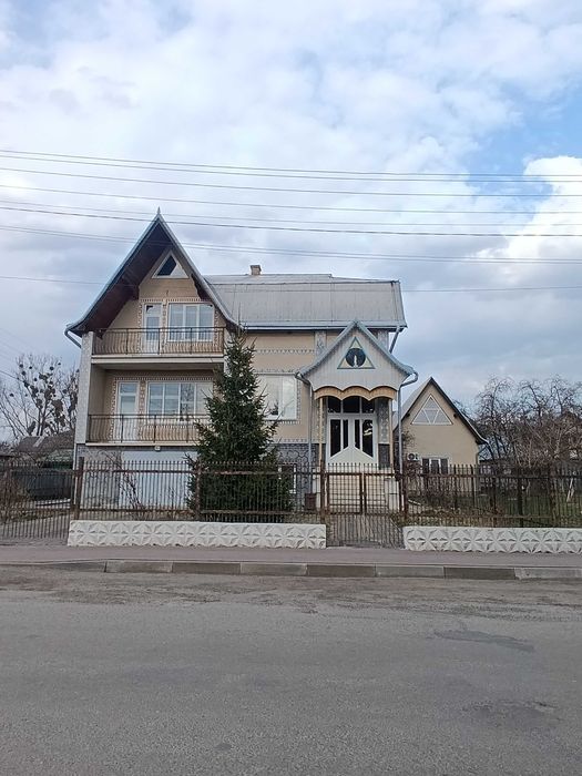 Продаж будинку с.Угерсько