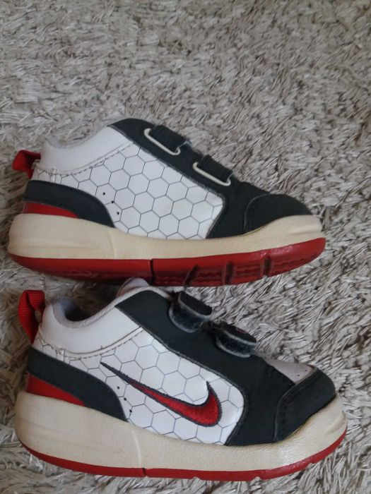 Adidaski Nike rozmiar 21