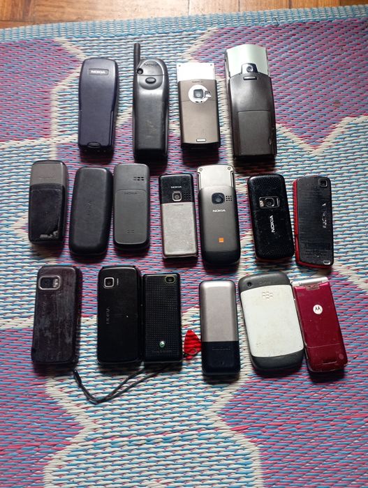 Telemóveis Nokia antigos