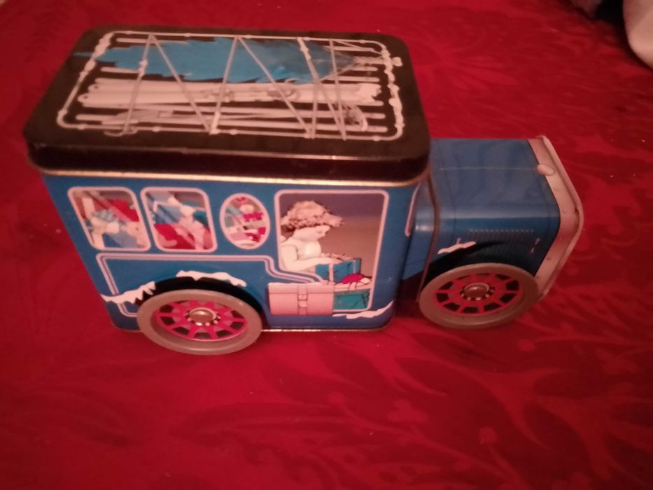 DiNg dOnG-Pai Natal Lata Caixa Musica Camiao10E-Galoc.Criança2EDesde2E