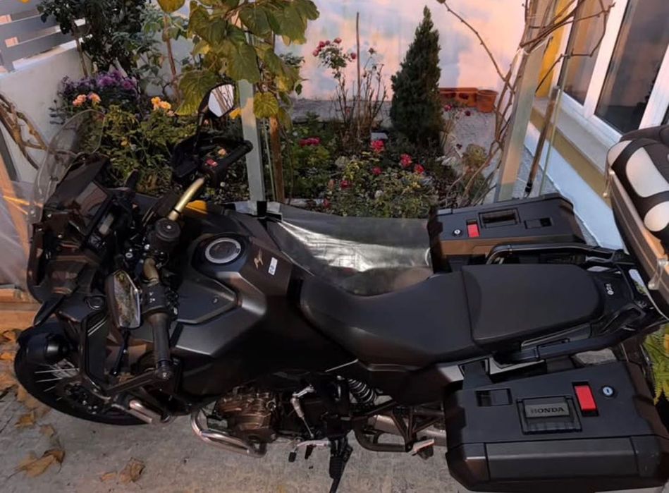 Honda Africa Twin Adventure Sport CRF1100