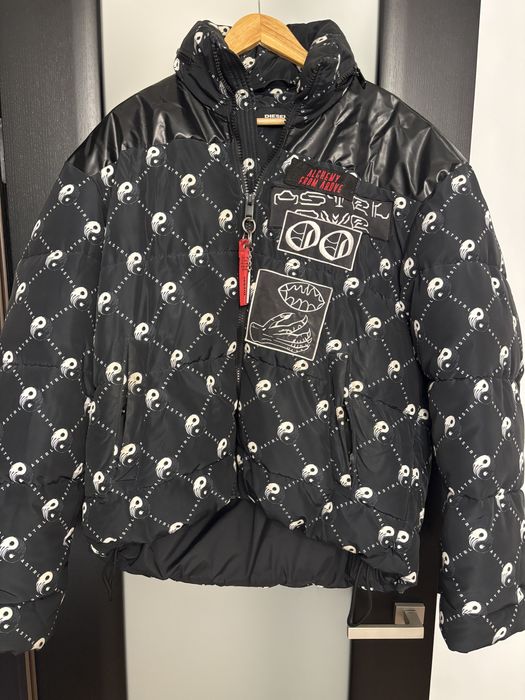Куртка лімітована Diesel Piatig Peace Yin Yang Puffer