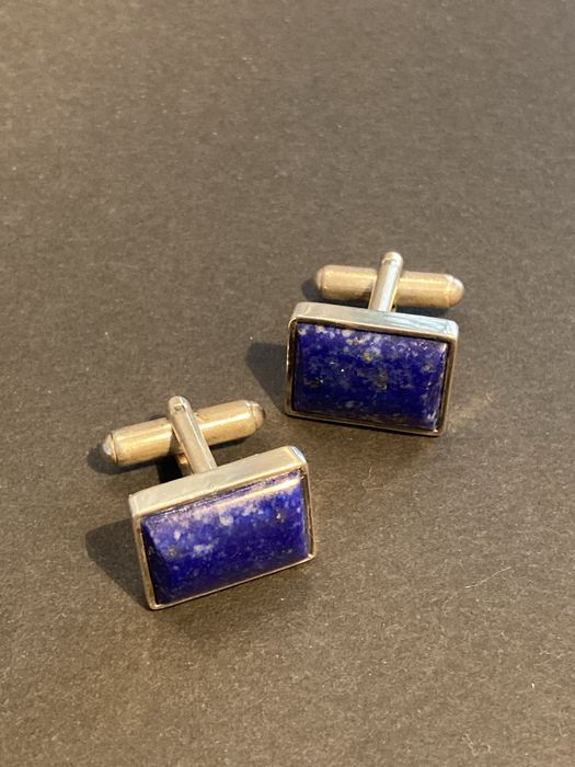 Srebrne spinki do mankietów z lapis lazuli