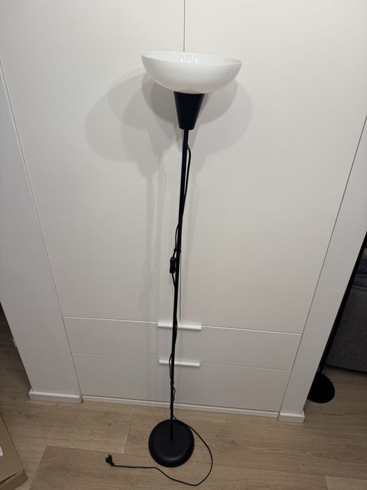Lampa podłogowa Ikea