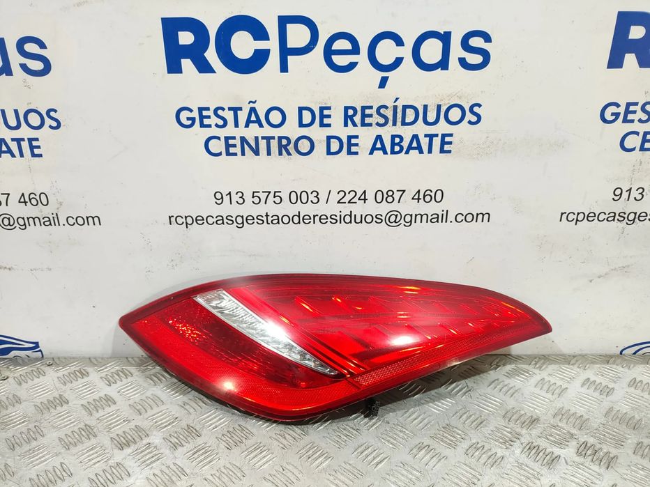 Farolins Farolim Traseiro Trás Esquerdo Direito Originais LED Peugeot