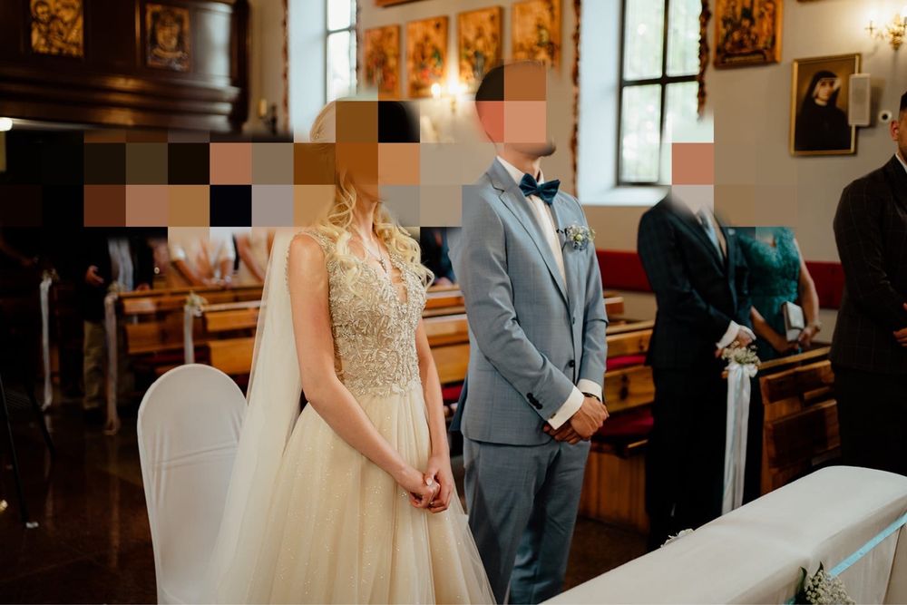 Suknia Ślubna Bogato Zdobiona + welon + koło