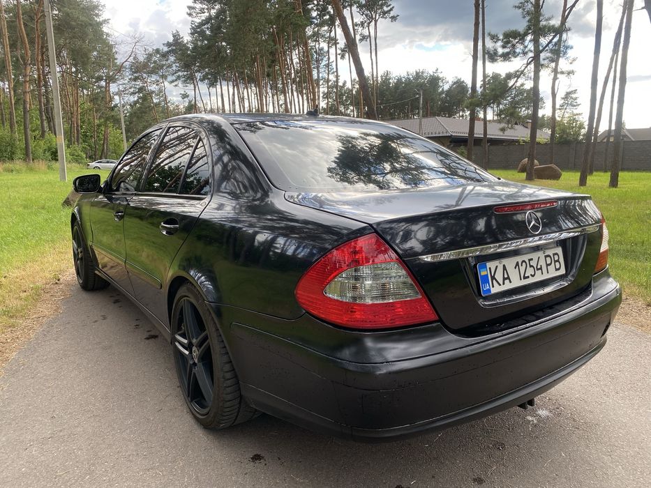 Mercedes 211 рестайлінг Автомат мерс