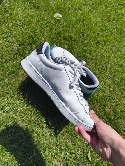 Sprzedam buty Lacoste carnaby