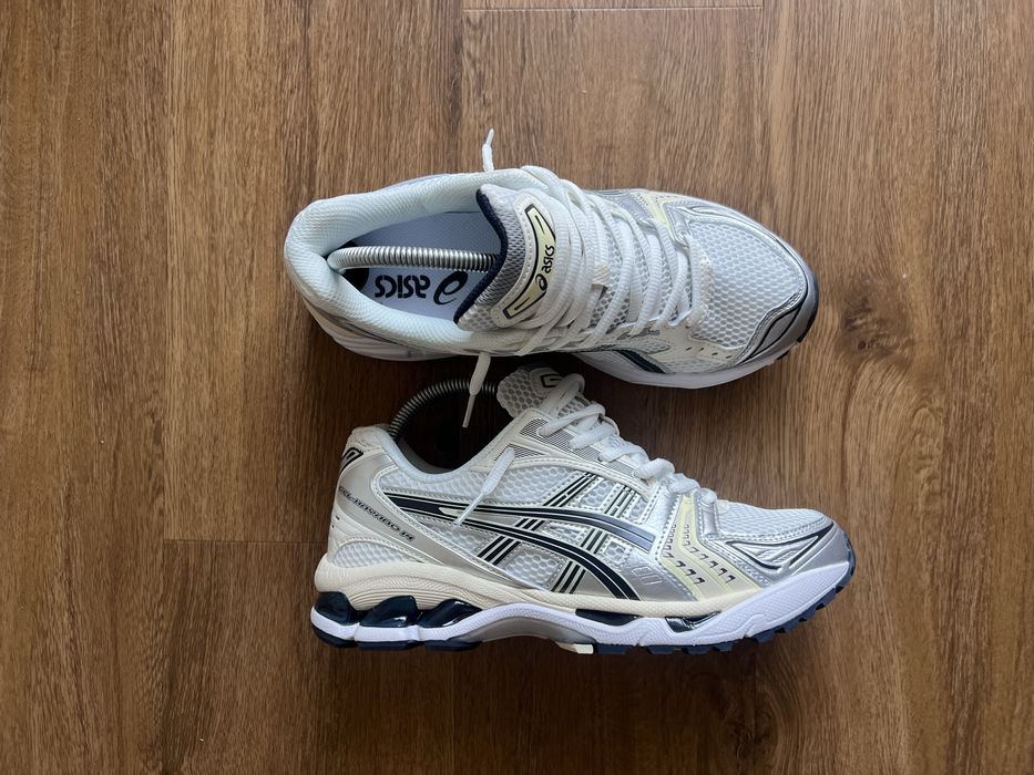 ASICS GEL-Kayano 14 White Black — Tamanho 44