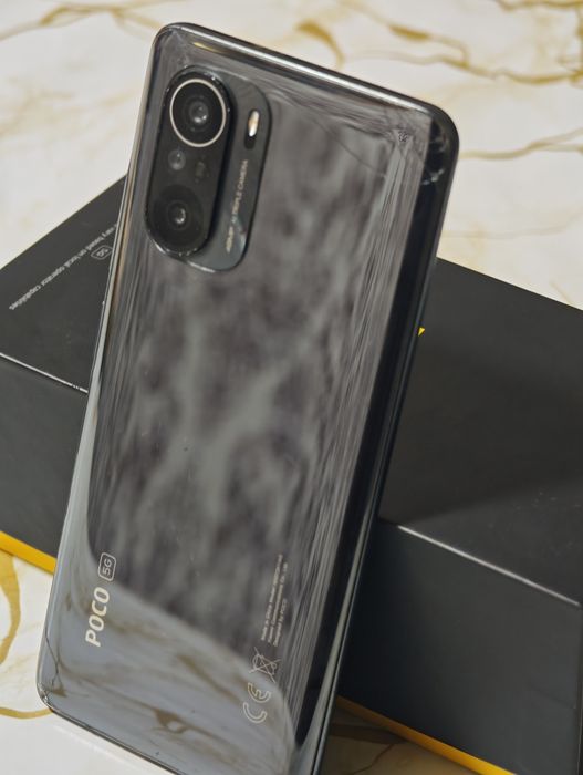 Poco f3 З комплектацією