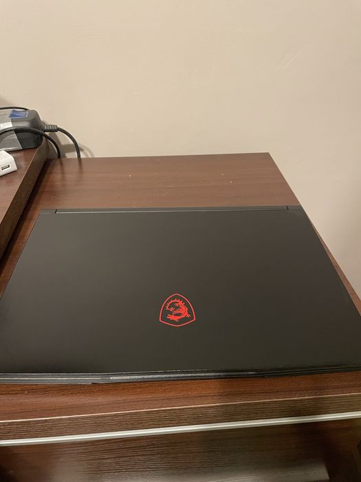 Laptop MSI thin RTX 3050 8GB, i5 11th gen, 32GB RAM, 1TB SSD M2.0