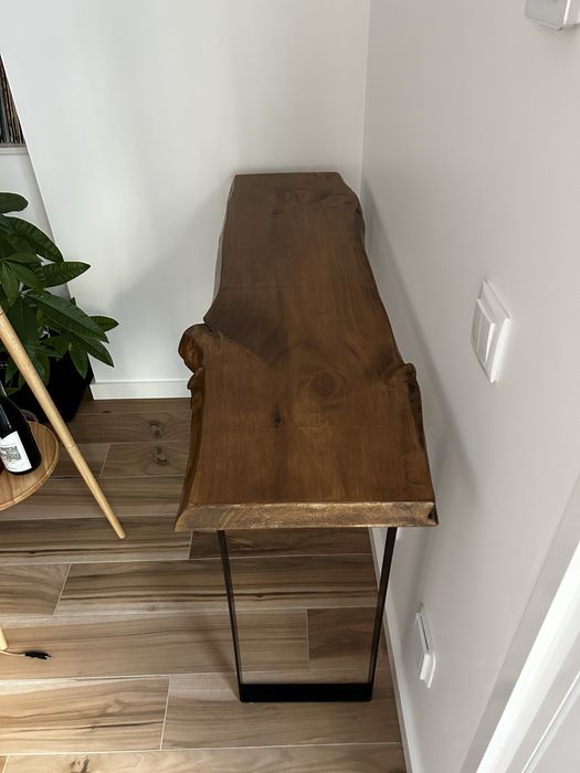 Aparador - peça feita à mão - 120X30/35