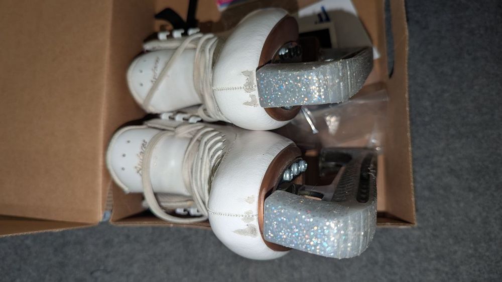 Ковзани для фігурного катання