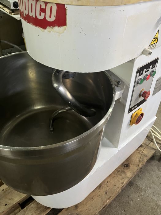 Amassadeira profissional SOPACO / Tecnopas BS 50 como nova