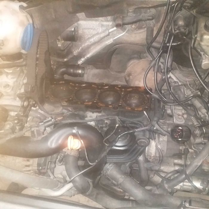 Bloco motor completo VW 1.9 tdi BKC  105 CV